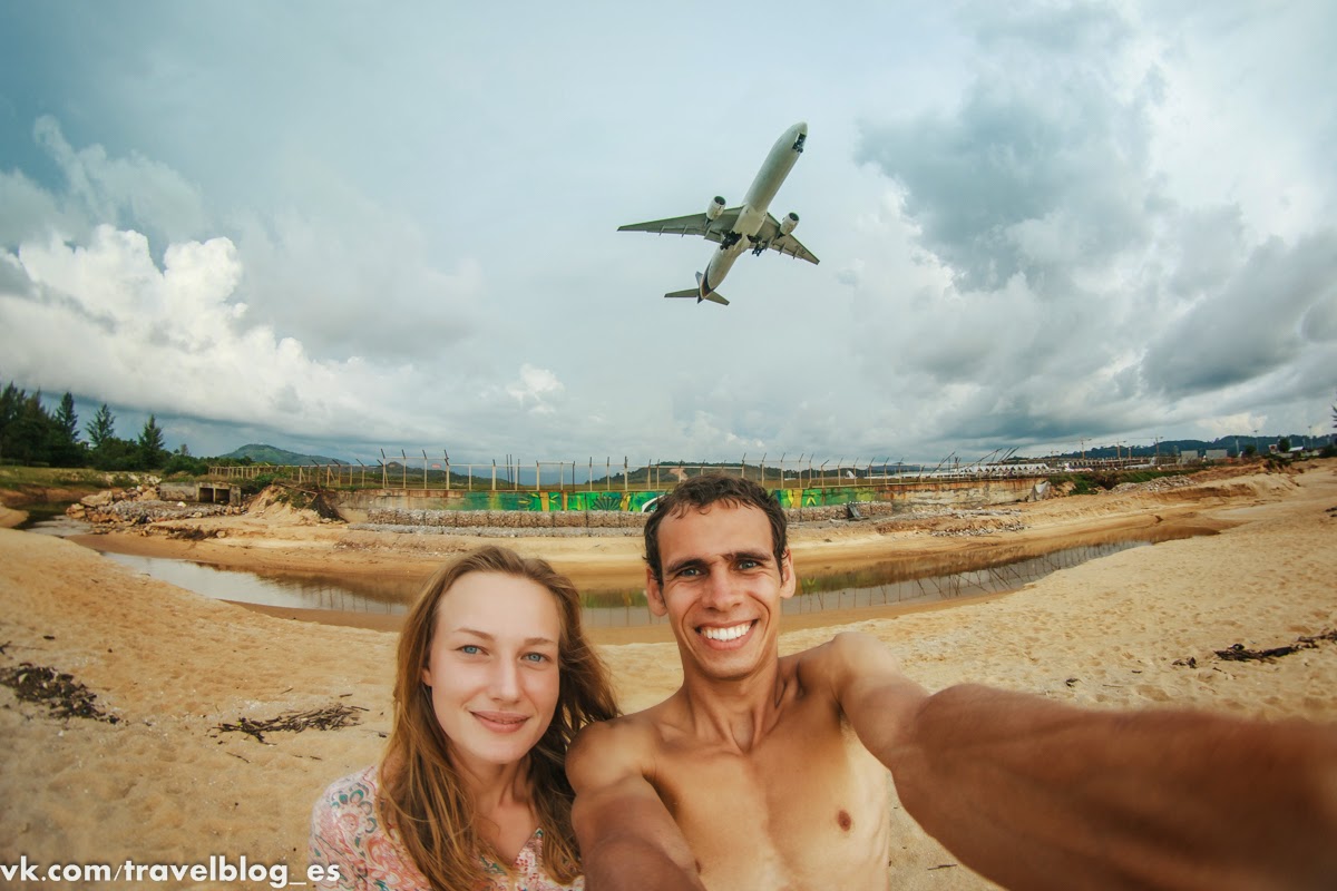 Пляж Май Кхао – пляж где взлетают самолеты