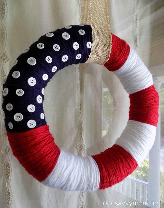 One Savvy Mom ™ NYC Area Mom Blog DIY Patriotic Yarn & Button Flag Wreath Tutorial