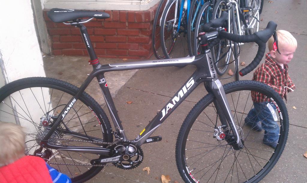 Volker Bicycles of KC Super Bikes at 39th!