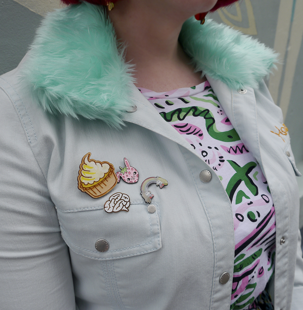 Flair by Lucky Dip Club and RockCakes Styled by Helen, Wardrobe Conversations, Scottish Blogger, Edinburgh Blogger, Dundee Blogger, red head, ginger bob, Spex Pistols glasses, leopard print glasses, customised denim jacket, mint fur collar, Monki prints, Monki tshirt, Monki x Lynnie Zulu, Lynnie Zulu for Monki, River Island white lace up shoes, Rockcakes brooch, Rock Cakes pin badges, personalised denim jacket, Lucky Dip pins, milkshake with sprinkles, Roller Shakes, Blog Birthday, Style Diner, Kate George Mural Edinburgh, wall art Edinburgh, Edinburgh South side, Lou Taylor, tropical earrings, skinny dip london milk bag, novelty bag, milk bag