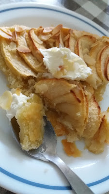 Tarte fine feuilletée aux pommes;Tarte fine feuilletée aux pommes