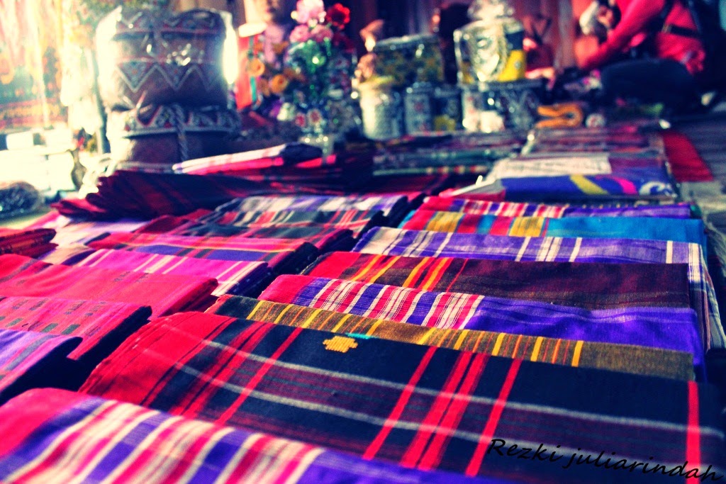 Tajong Samarinda (Sarung Tenun Samarinda) Kalimantan Timur - Special