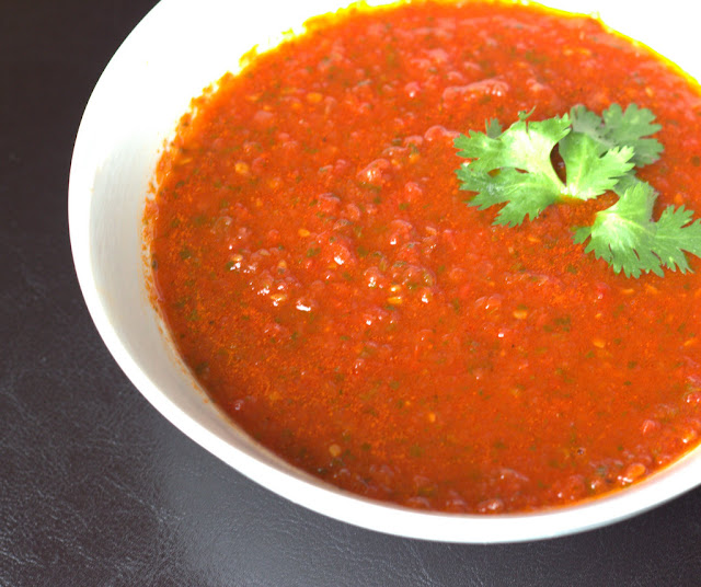 Easy pizza sauce, pizza sauce from scratch, good pizza sauce, pizza sauce recipe, tomato sauce