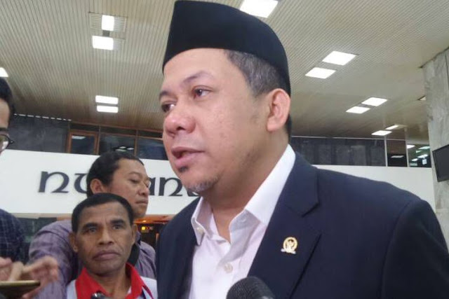 Fahri Hamzah Minta Rakyat Move On Dari Si Narapidana Ahok