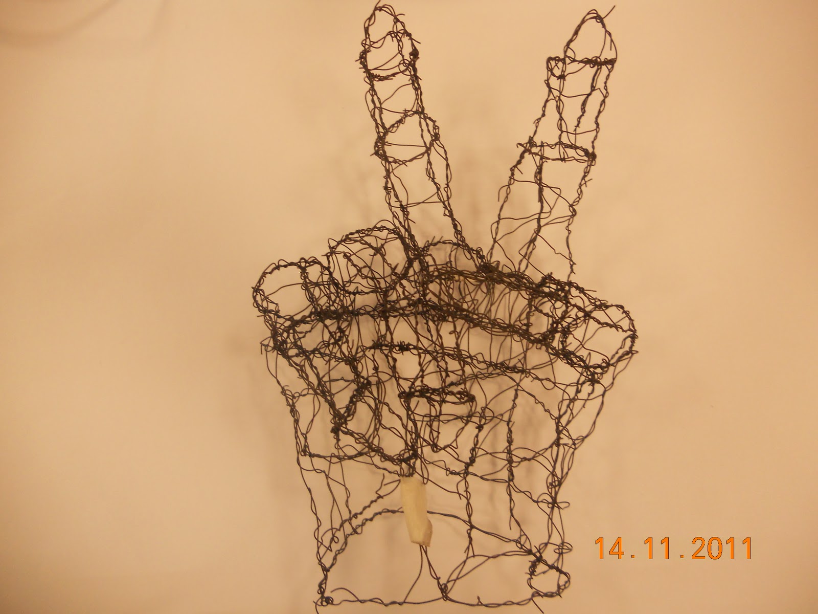 That's so Rachel.... more wire hands....