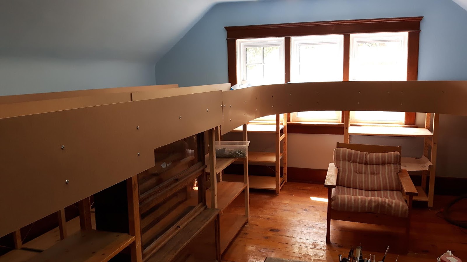 Central Vermont Railway IKEA Ivar Benchwork User Report