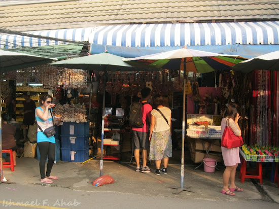Stores in Chatuchak Weekend Market
