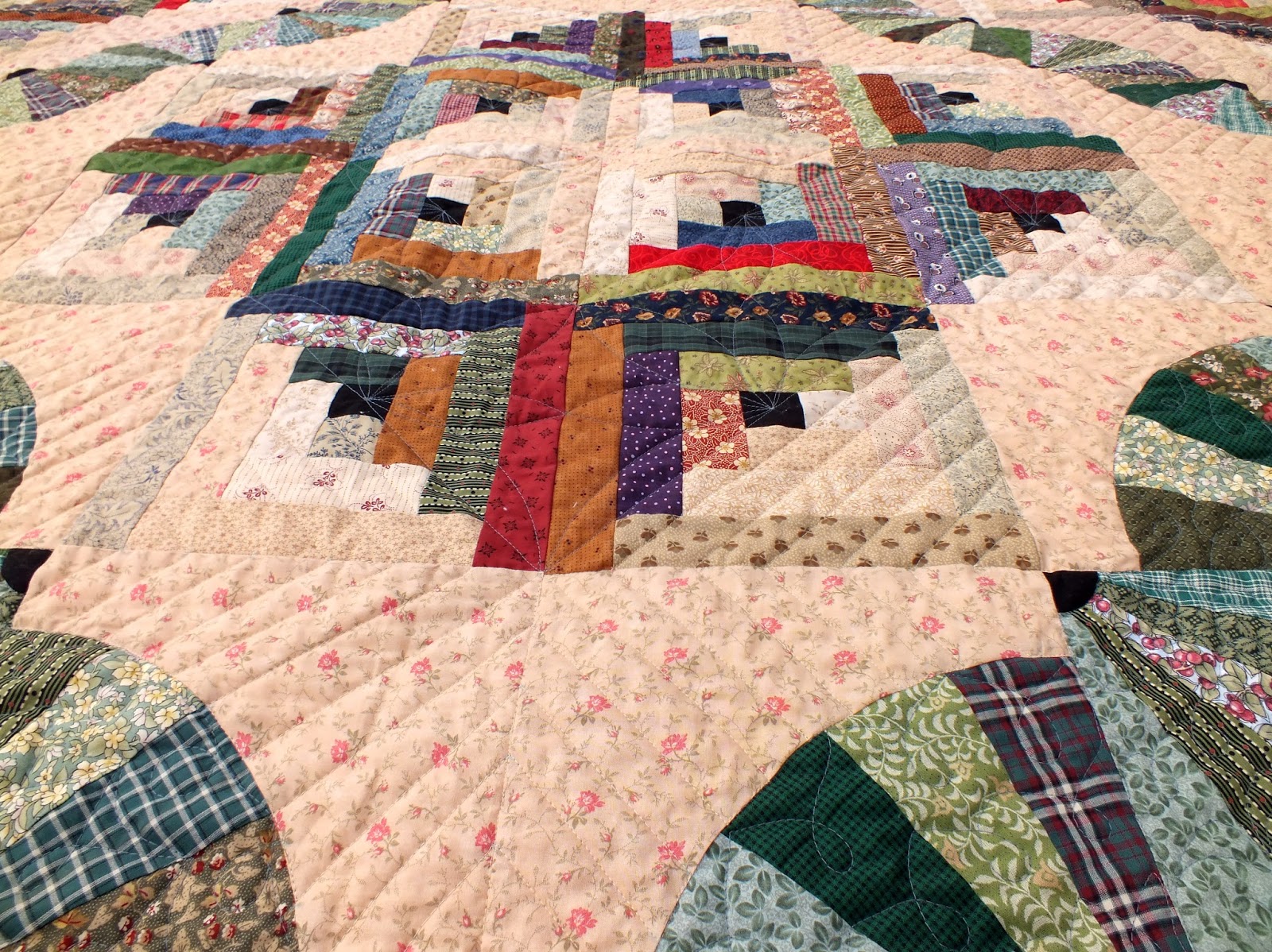 straythreads: Machine quilting with a Sweet 16