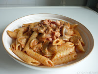 Pasta al sugo rosa con funghi e prosciutto cotto