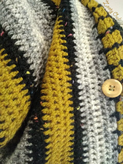 Crochet triangle scarf
