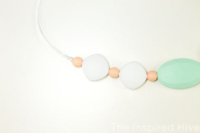 How to make your own DIY silicone teething necklaces.