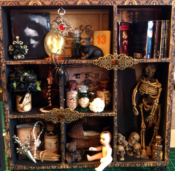 The inside artist of Halloween curiosities...