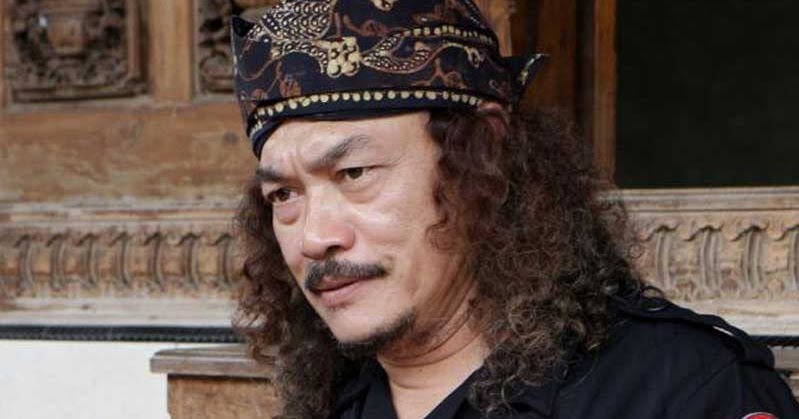 Profil Biodata Dan Biografi Lengkap Gus Nuril Arifin Kh Nuril Arifin Profil Biodata Dan Biografi Lengkap Gus Nuril Arifin Kh Nuril Arifin