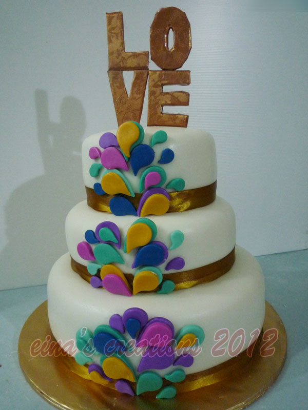 Eina's Creations Kek Kahwin Fondant