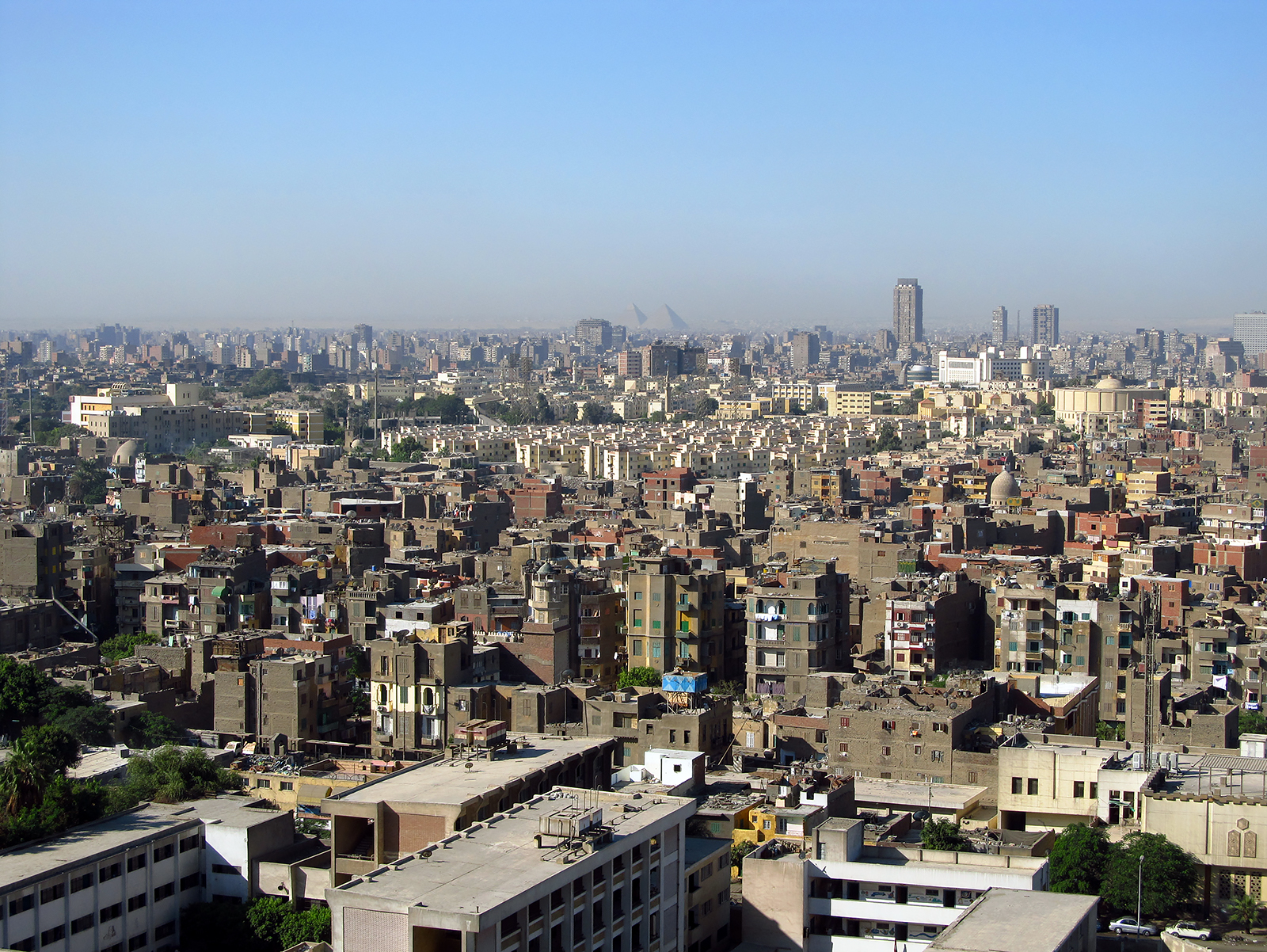 Почему каир называют. Пригород Каира. Эль Кахира Египет. Каир столица. Каир агломерация.
