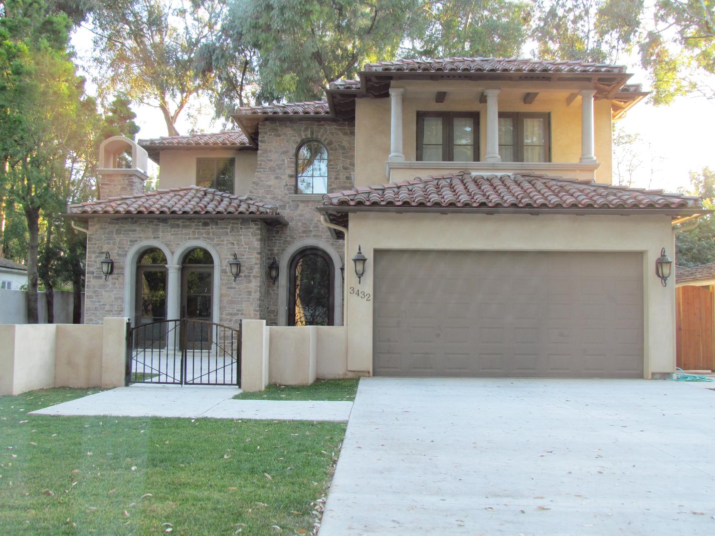 The Homes of Palos Verdes A Valmonte "Tuscan"