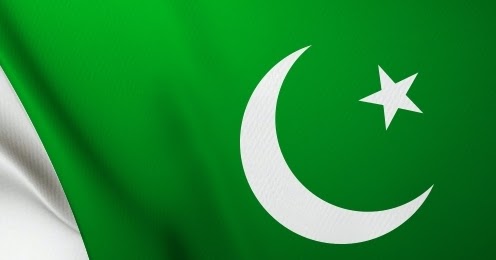 Зеленый флаг с луной. Зелено белый флаг с полумесяцем и звездой. Флаг эмират Неджд. Зелёный флаг с полумесяцем. Зеленое Знамя с полумесяцем.