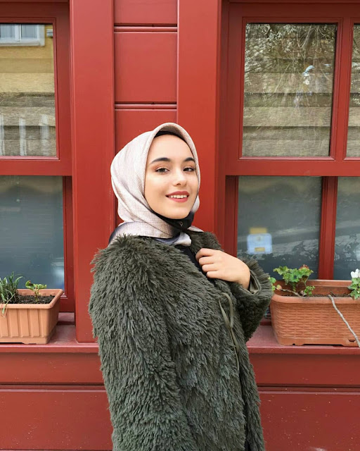 Fashion Hijab OOTD - Smile Hijabi