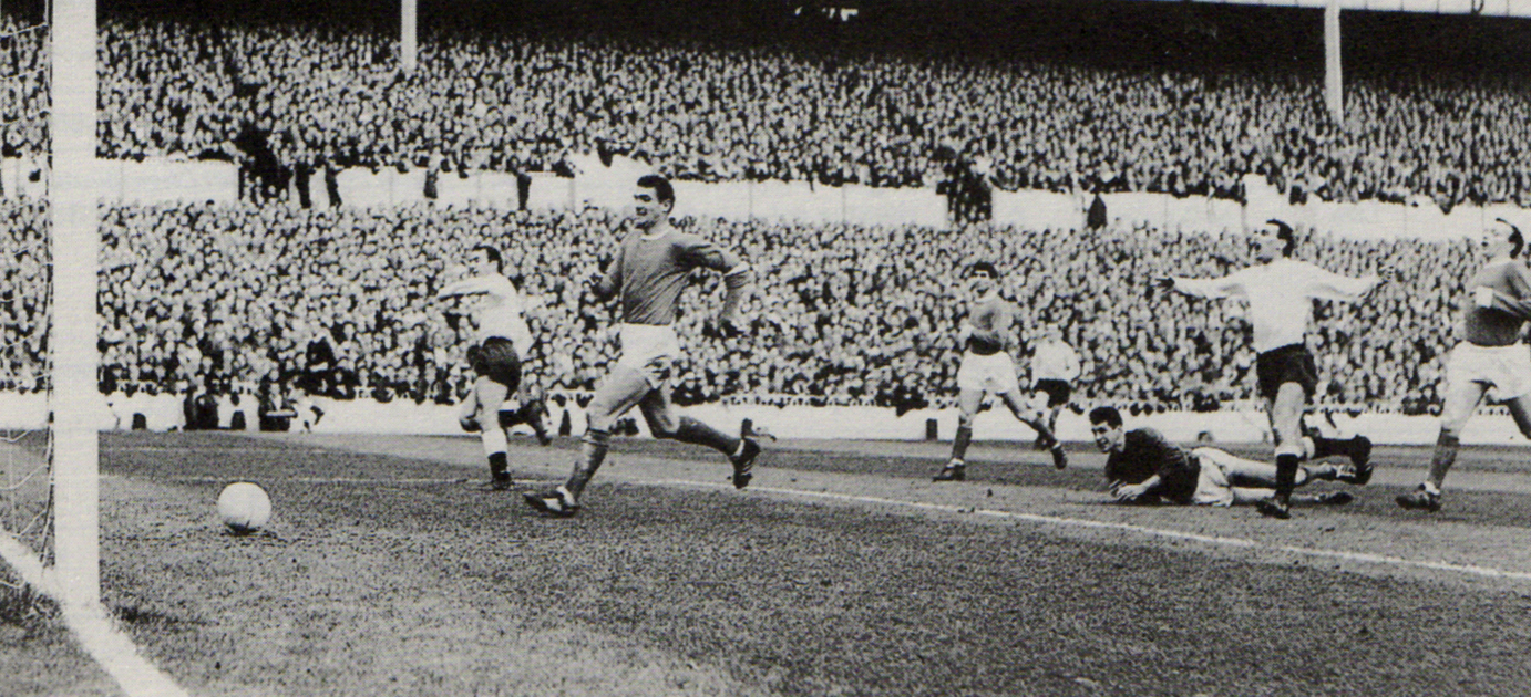 Photo Ancienne Manchester United - Saison 1965/1966 - Tirage Historique