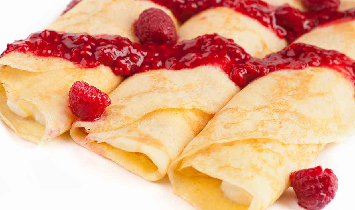 Easy Food Recipes and Cooking Sweet CheeseFilled Crêpes with