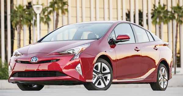 2017 Toyota Prius Prime gets Solar Cell Rooftop Unveiled in US