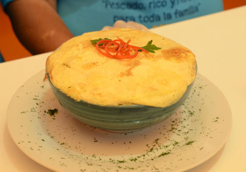 Pastel de quinua con relleno de caballa