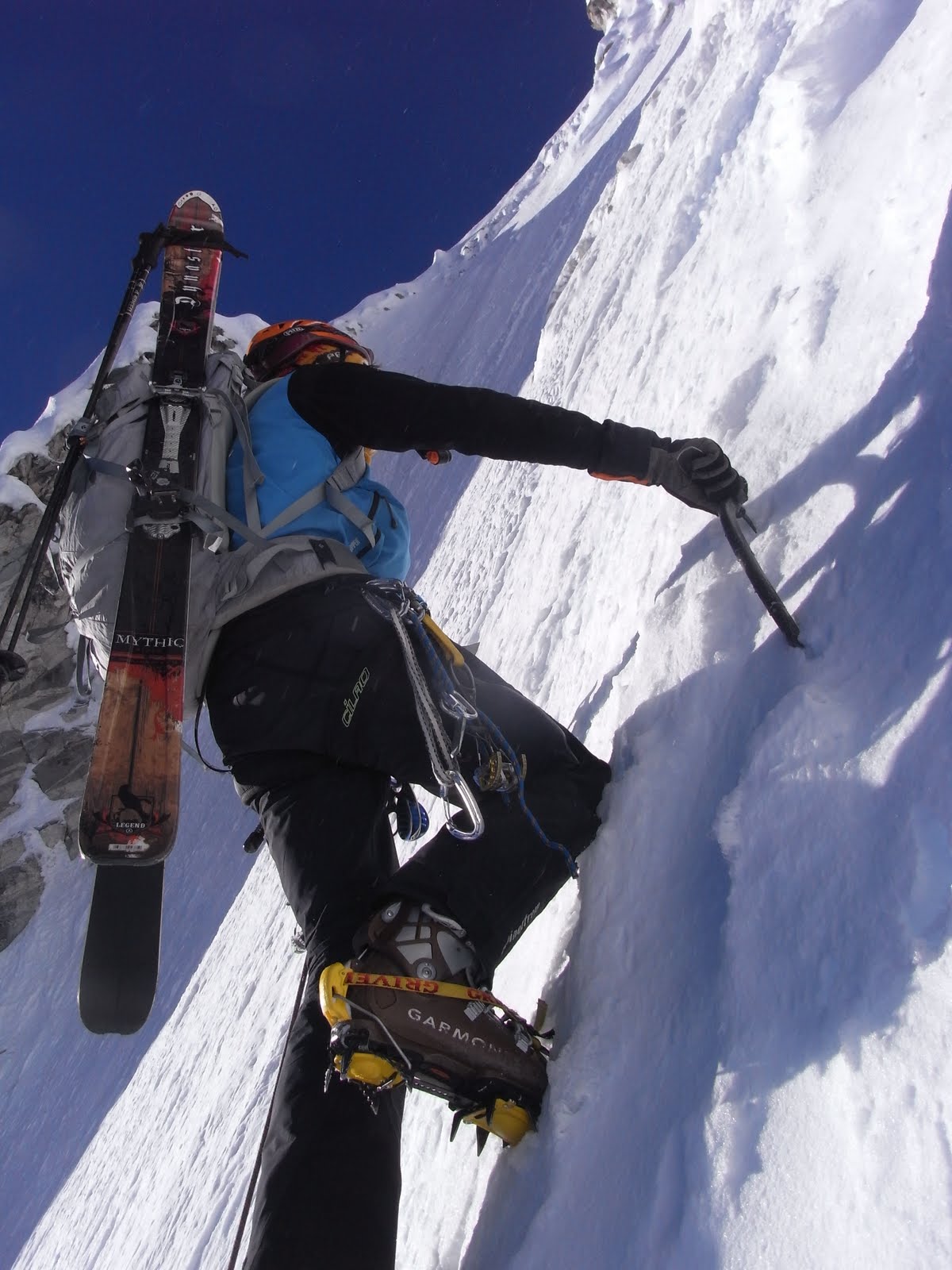 NIW: Par Nico - Une belle histoire de montagne, de courage et de NIW: Par Nico - Une belle histoire de montagne, de courage et de