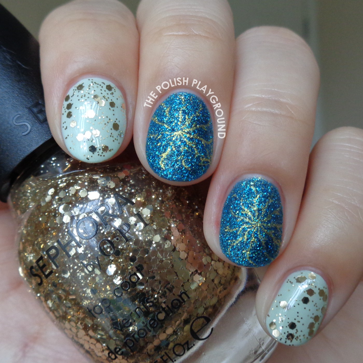 Blue Texture and Golden Bolt Stamping Nail Art