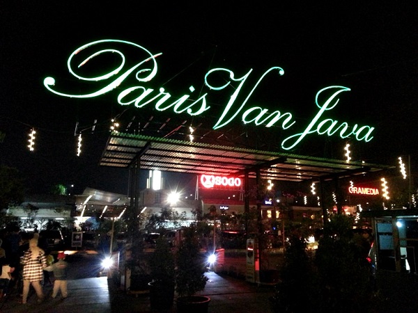 Paris Van Java Mall Bandung Tempat Wisata Wajib Dikunjungi