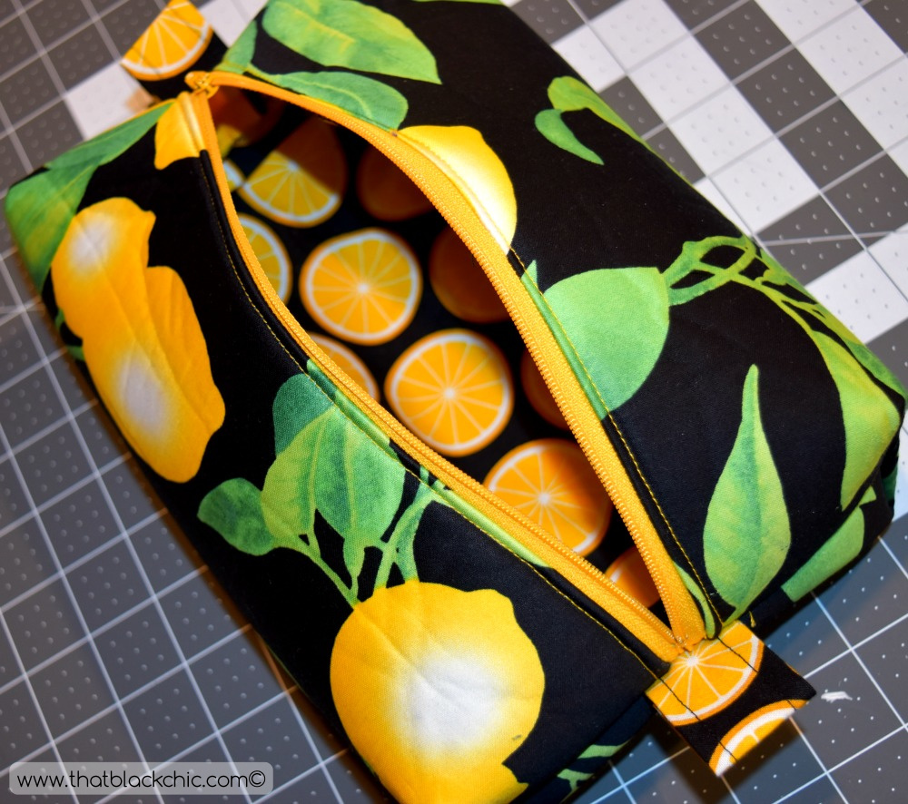 DIY Square Cosmetic Zipper Bag & Lemons! [Tutorial] That Black Chic