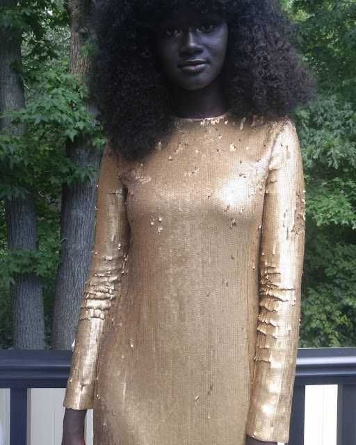 Punya Kulit Terhitam Didunia, Khoudia Diop Malah Jadi Model Terkenal Punya Kulit Terhitam Didunia, Khoudia Diop Malah Jadi Model Terkenal