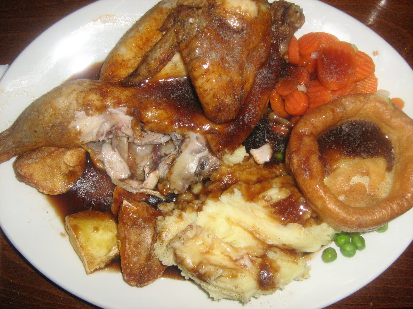 FATINE COOKING.... ENGLISH ROASTED CHICKEN & GRAVY