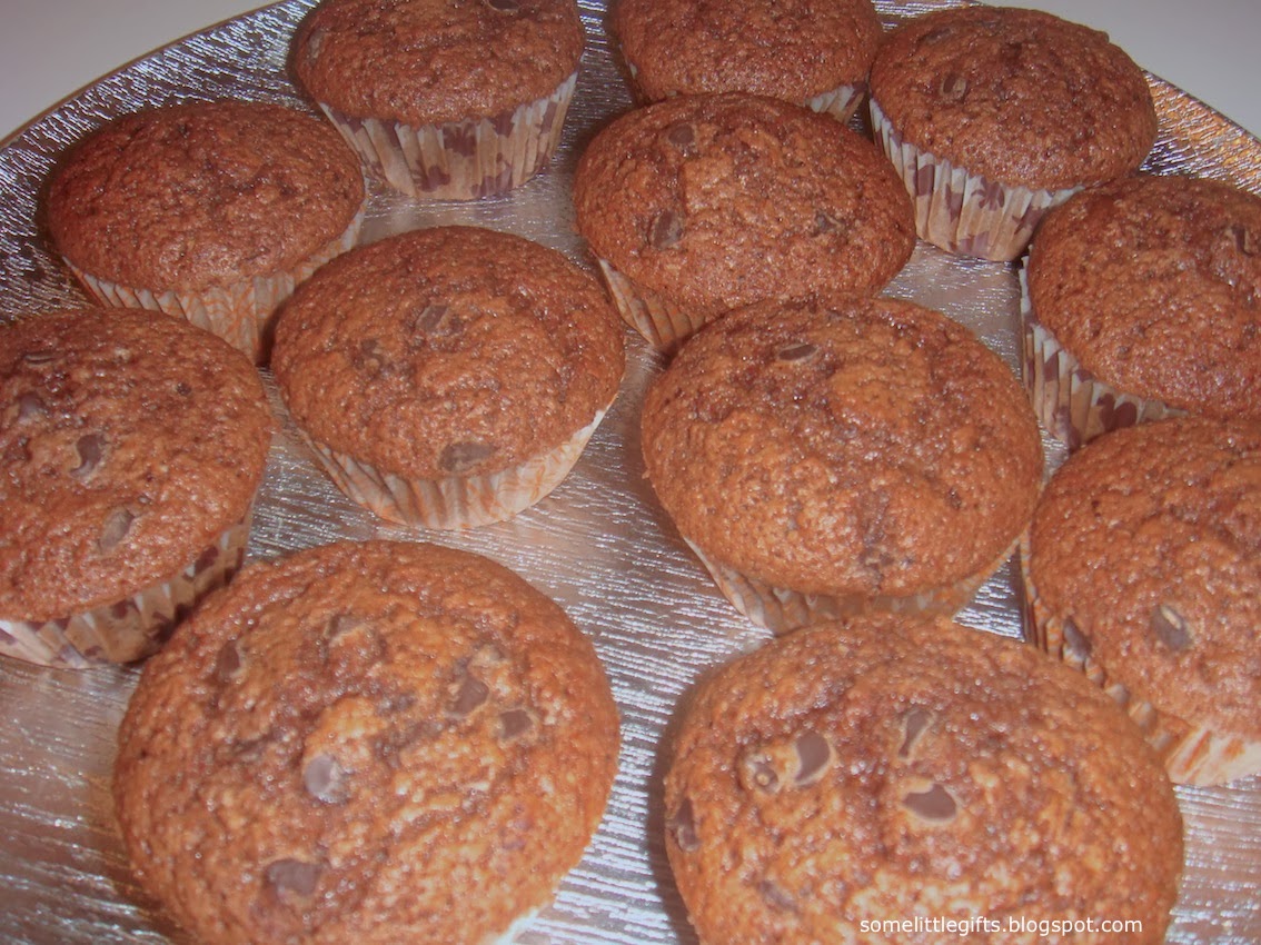 Magdalenas de chocolate con harina integral Some little gifts