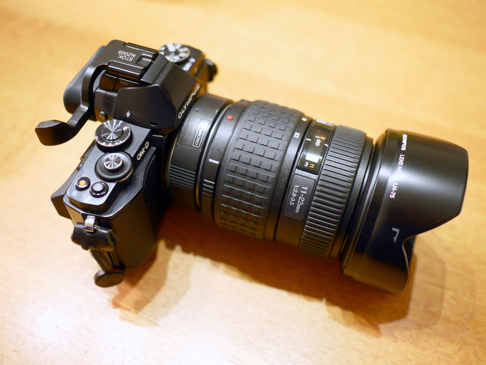 超広角 OLYMPUS ZUIKO 11-22mm F2.8-3.5-