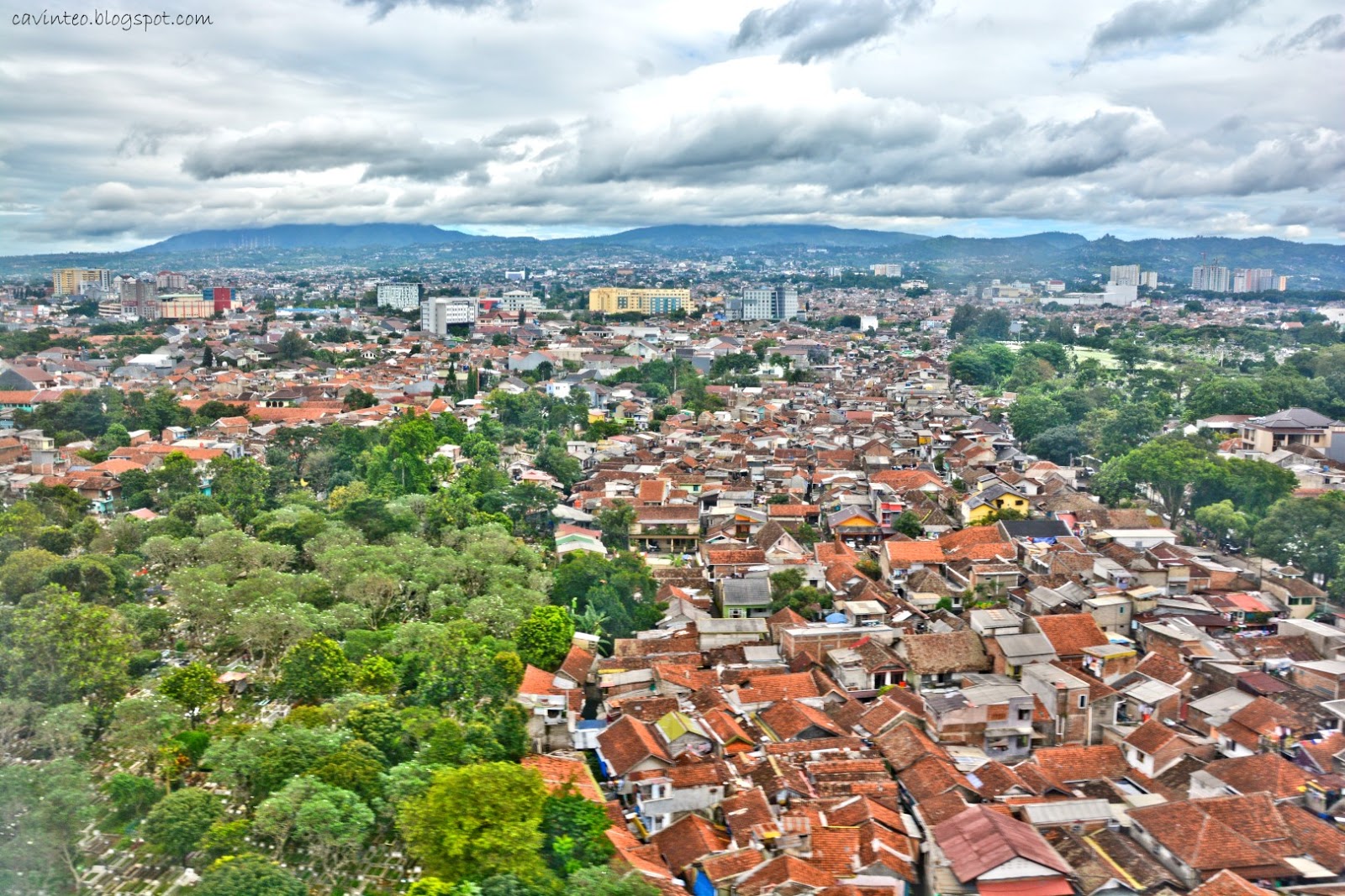 Entree Kibbles: The Eyes In The Sky above Bandung City @ Indonesia
