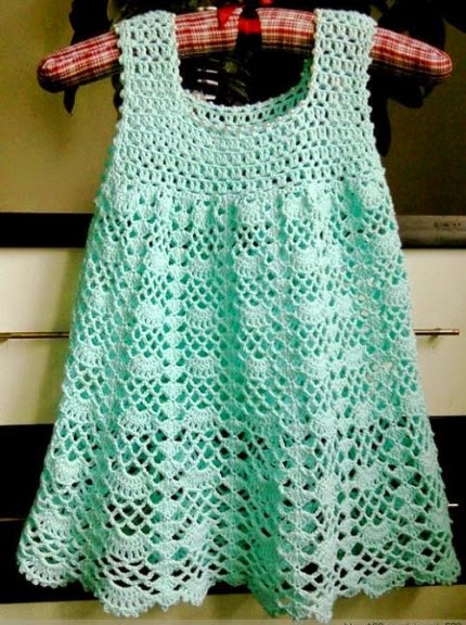 Beautiful Lacy Dress - Free pattern
