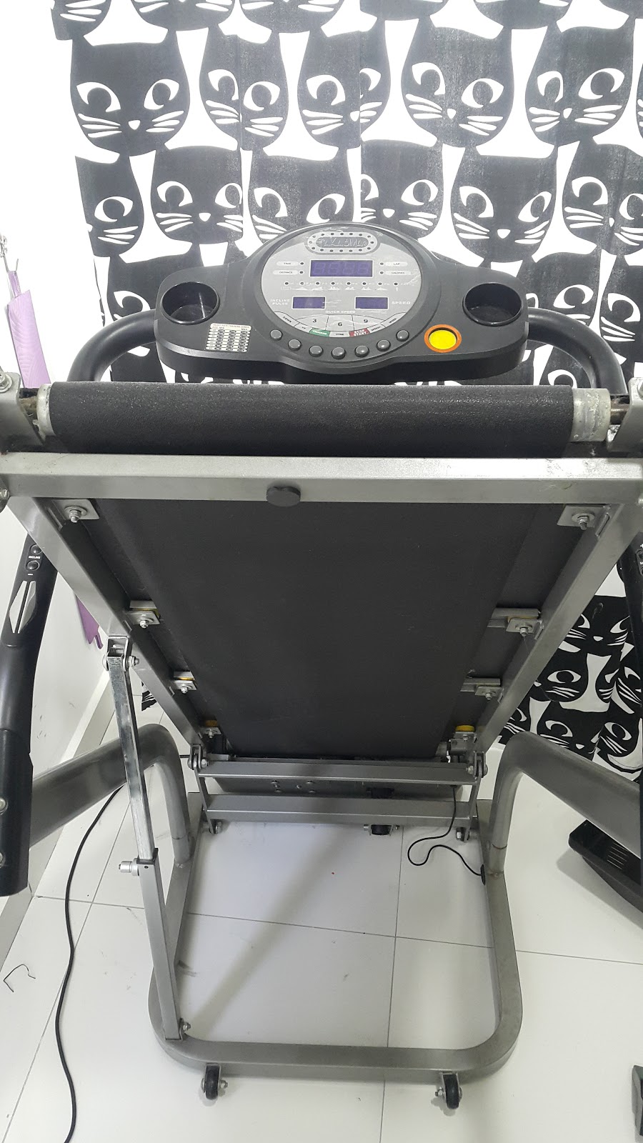 Electronics Repair Center Takasima Treadmill Service Work