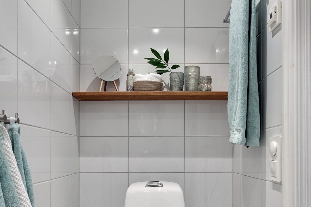 ON RESTE ENCORE UN PEU