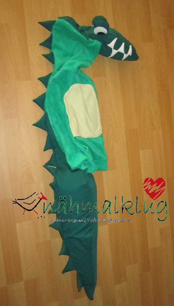 nähmalklug: :: Krokodil-Faschingskostüm
