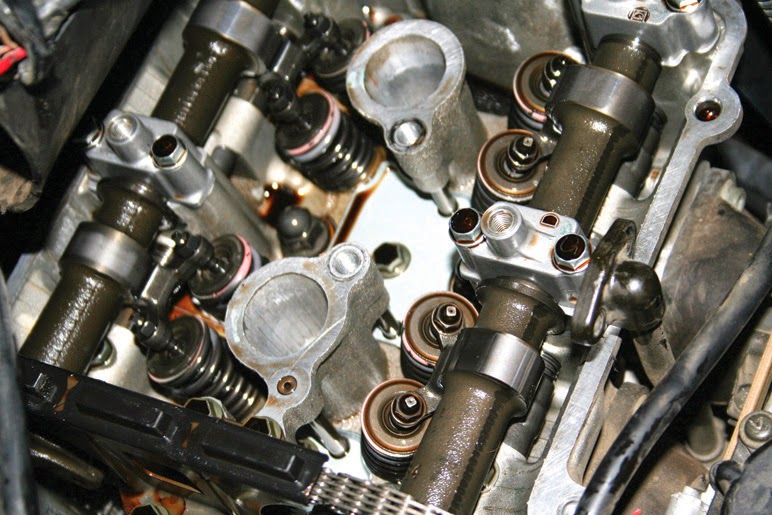 How to Adjust The Engine Valve Electronic And Mechanic