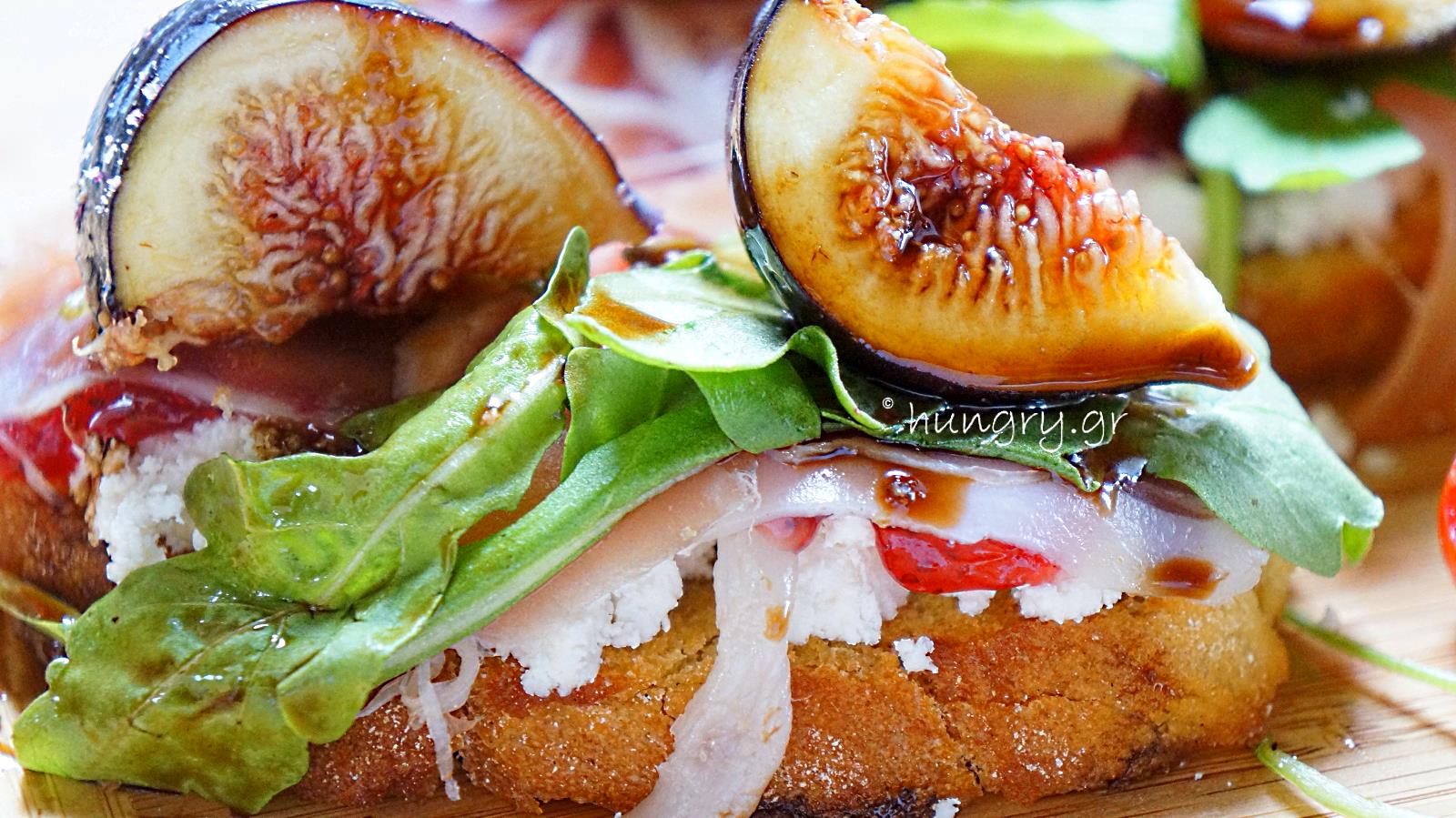 Kitchen Stories Goat Cheese Crostini with Prosciutto & Figs