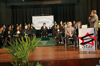 Beca para formatura em Joinville,beca para colação de grau,beca para colação em gabinete,canudo para formatura,formatura em Joinville,beca em Joinville,fotos de formatura,aluguel de beca em Joinville e região,isso e muito mais no fone: 47-30234087 47-30264086 47-99968405...whats 