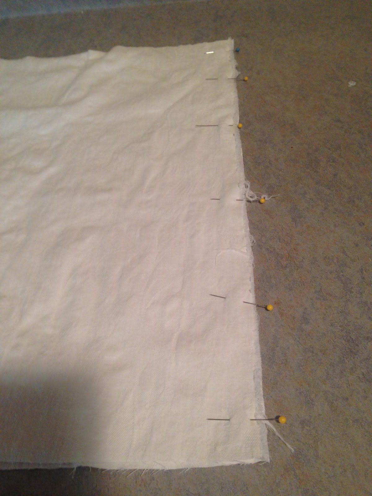 Amy's Creative Pursuits How to Make a Bed Skirt