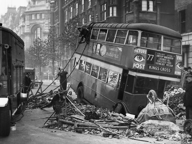 25 October 1940 worldwartwo.filminspector.com London Blitz bus