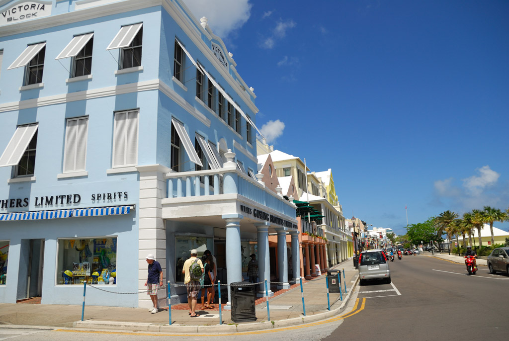 The Canadian Loon Hamilton Bermuda