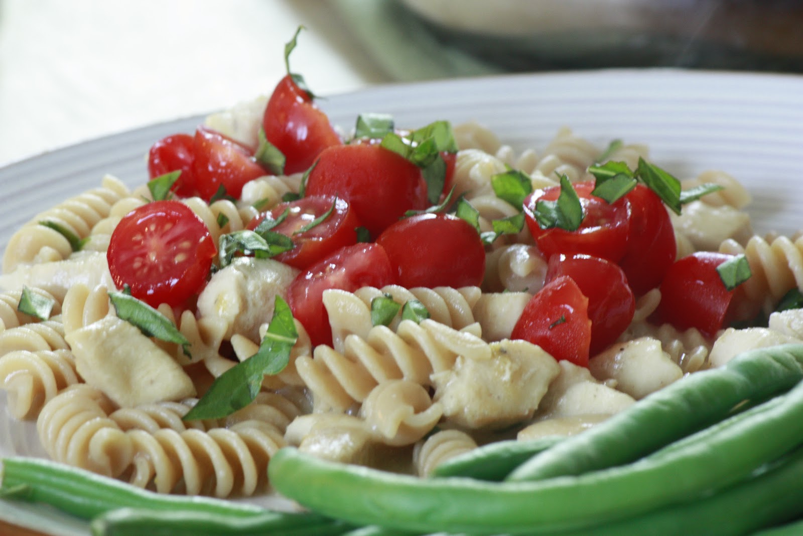 Mmm...Cafe Lemon Garlic Herb Pasta