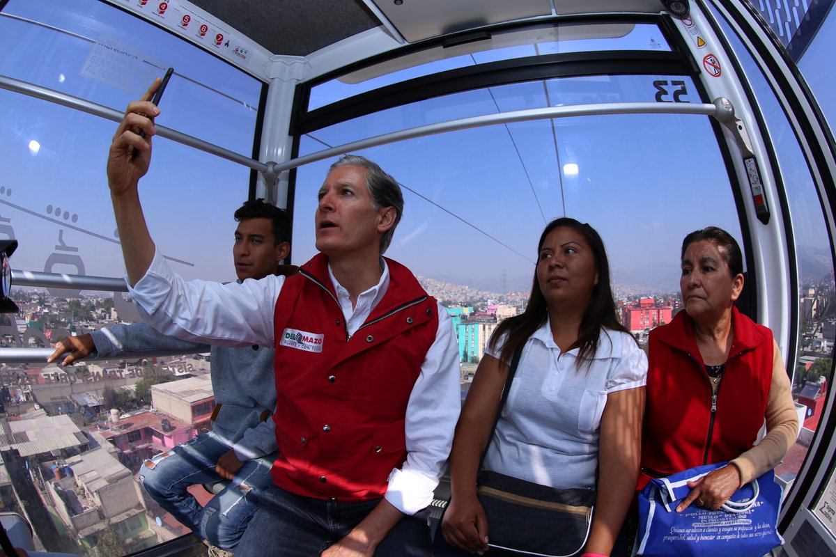 Alfredo Del Mazo hizo recorrido por el Mexicable Agencia MANL