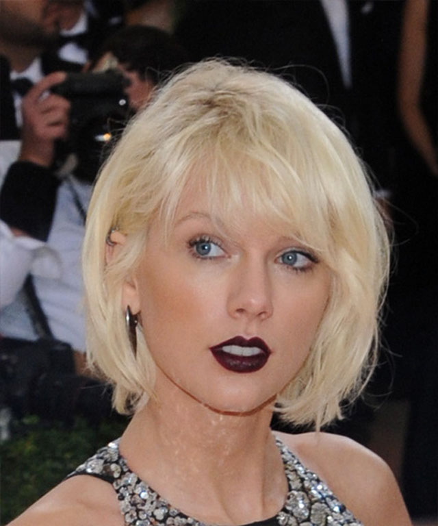 Taylor Swift Short Straight Bob Hairstyle Light Blonde Platinum