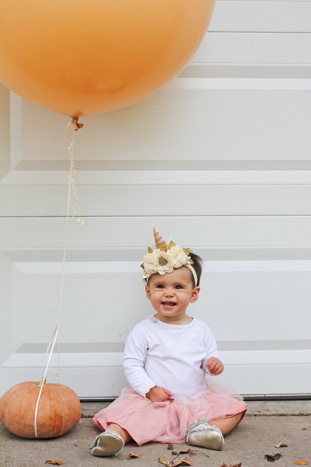 12th and White Easy Baby/Toddler Halloween Costume Sweet Unicorn