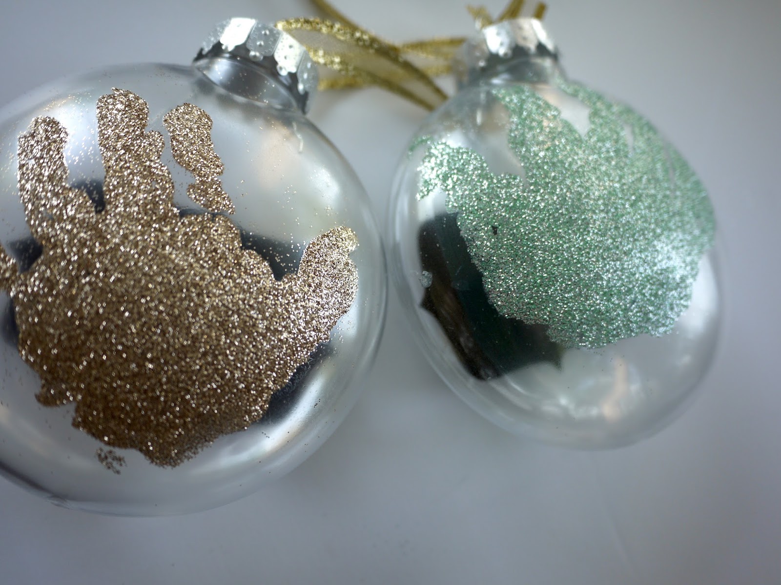 diy-hand-print-christmas-ornaments-thriving-wives
